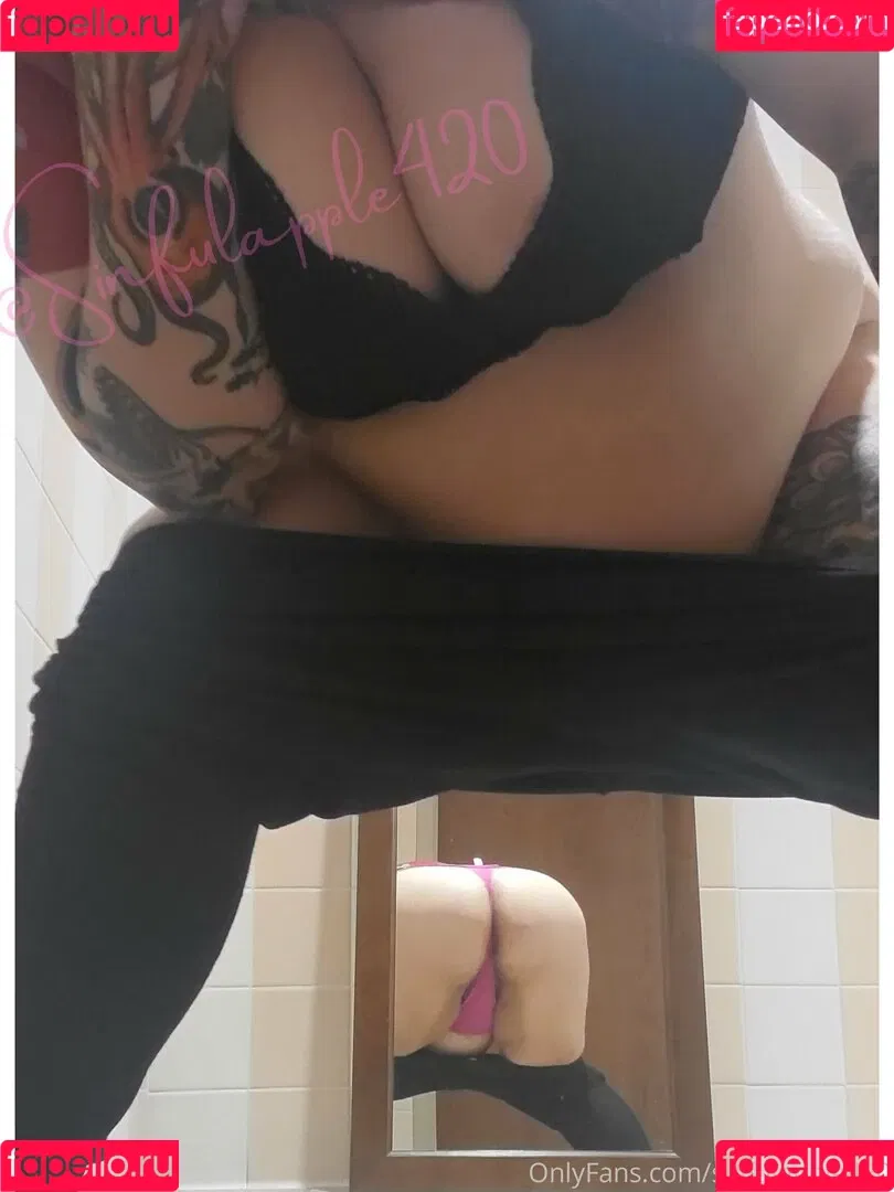 sinnfulapple420 Onlyfans Photo Gallery 