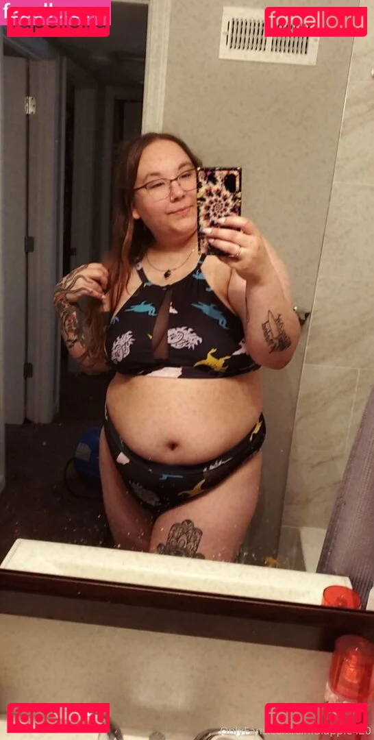 sinnfulapple420 Onlyfans Photo Gallery 