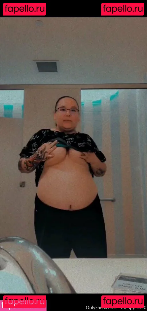 sinnfulapple420 Onlyfans Photo Gallery 