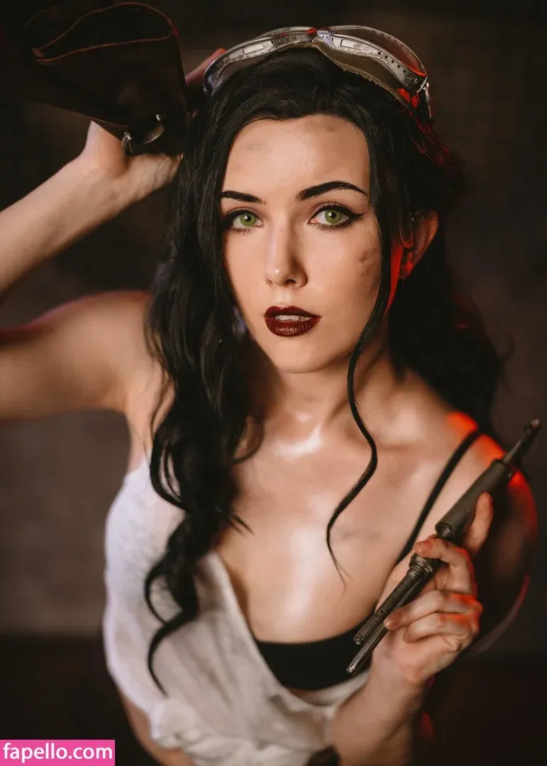 Helen Stifler Onlyfans Photo Gallery 