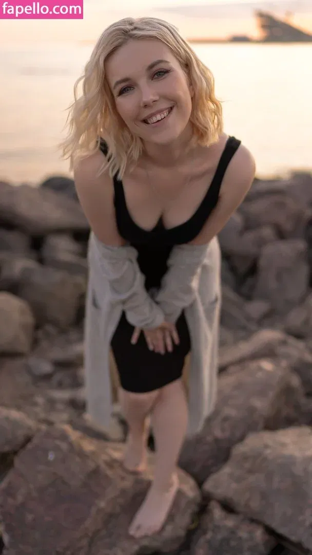 Helen Stifler Onlyfans Photo Gallery 