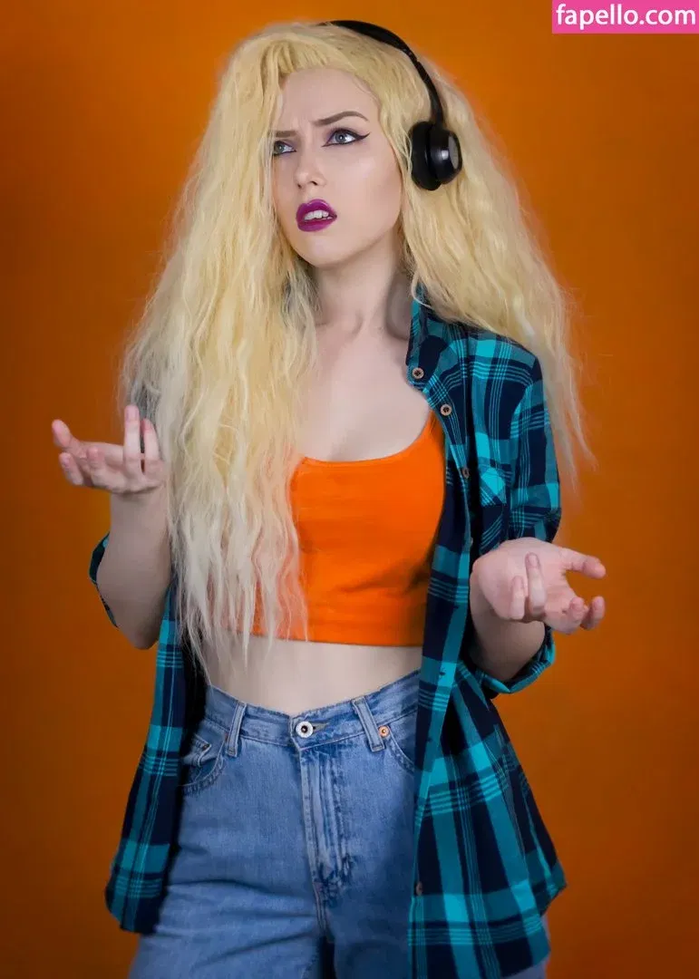 Helen Stifler Onlyfans Photo Gallery 