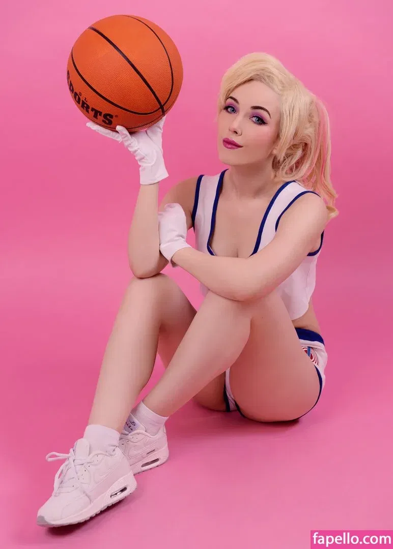 Helen Stifler Onlyfans Photo Gallery 