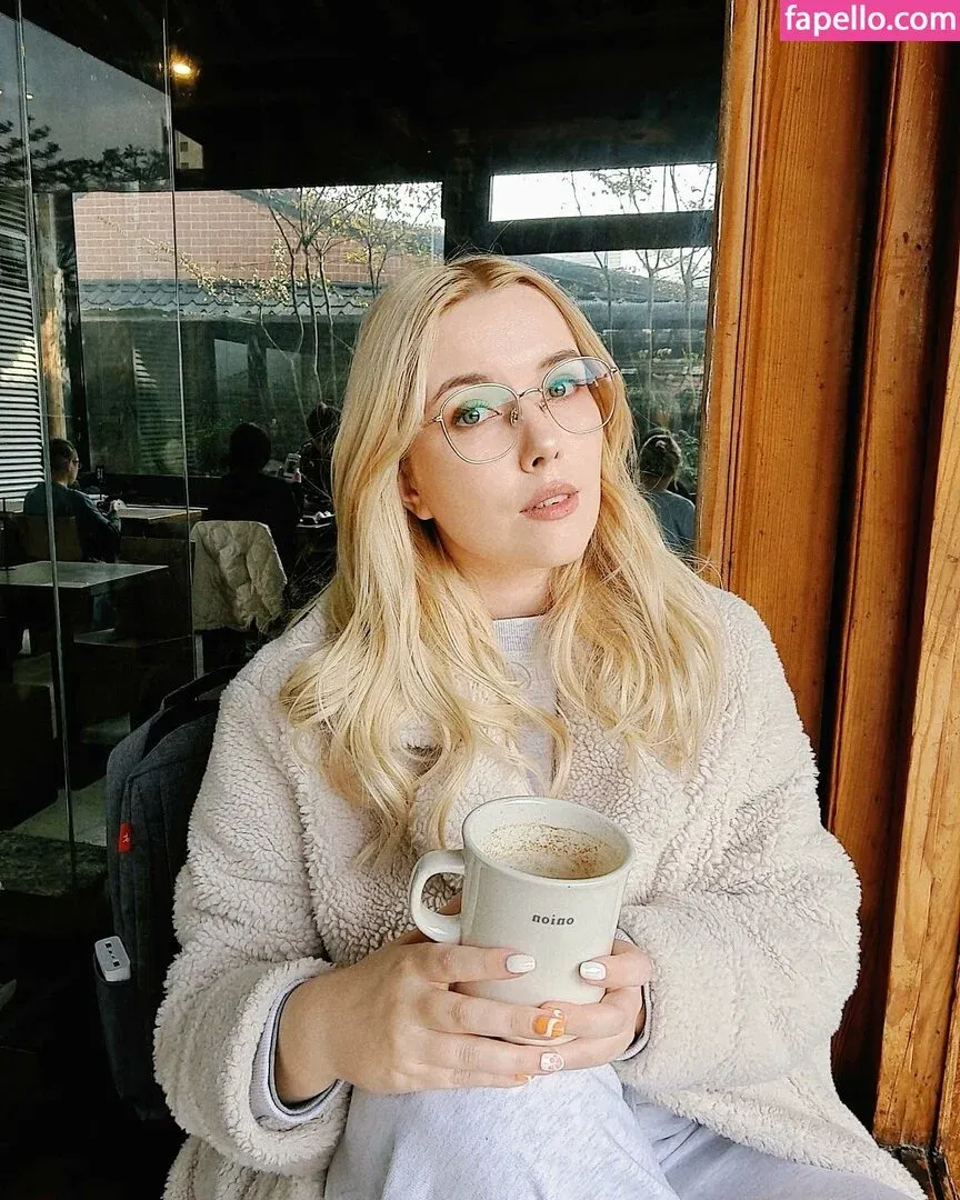 Helen Stifler Onlyfans Photo Gallery 