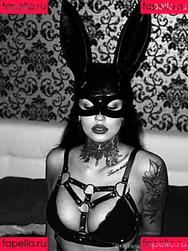 mymrirndm Onlyfans Photo Gallery 