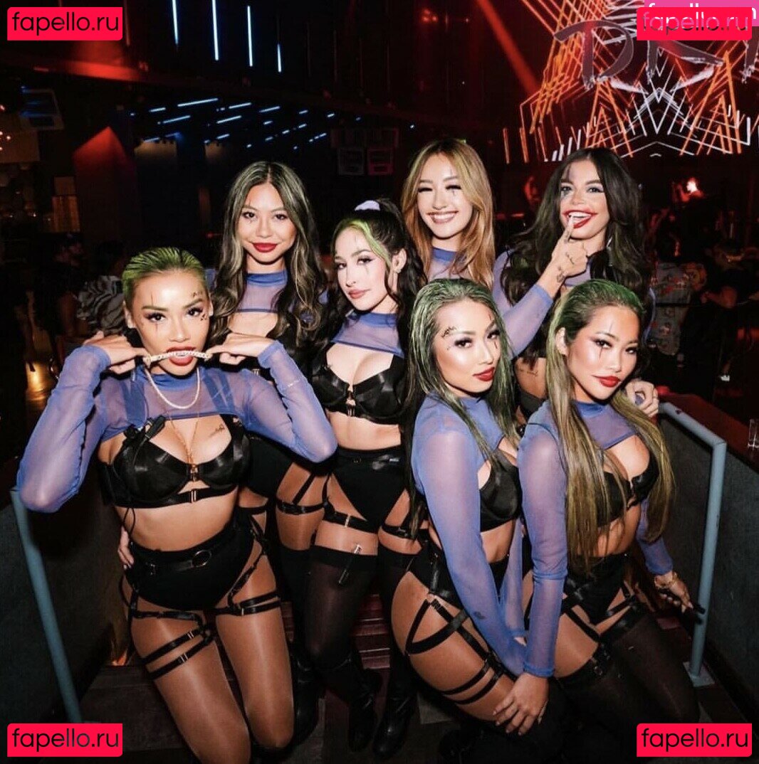 Megkogawa / megkogawa_ Onlyfans Photo Gallery 