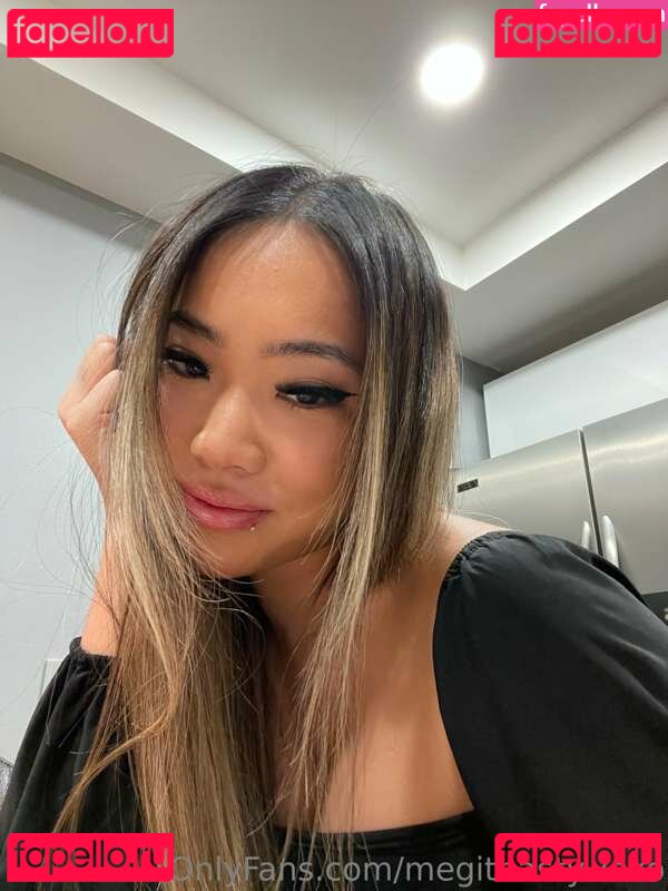 Megkogawa / megkogawa_ Onlyfans Photo Gallery 