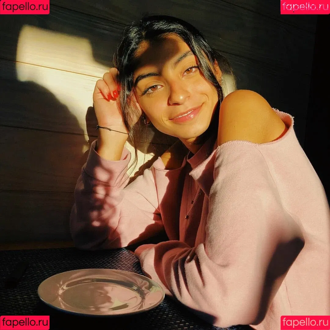 Antoenella Onlyfans Photo Gallery 