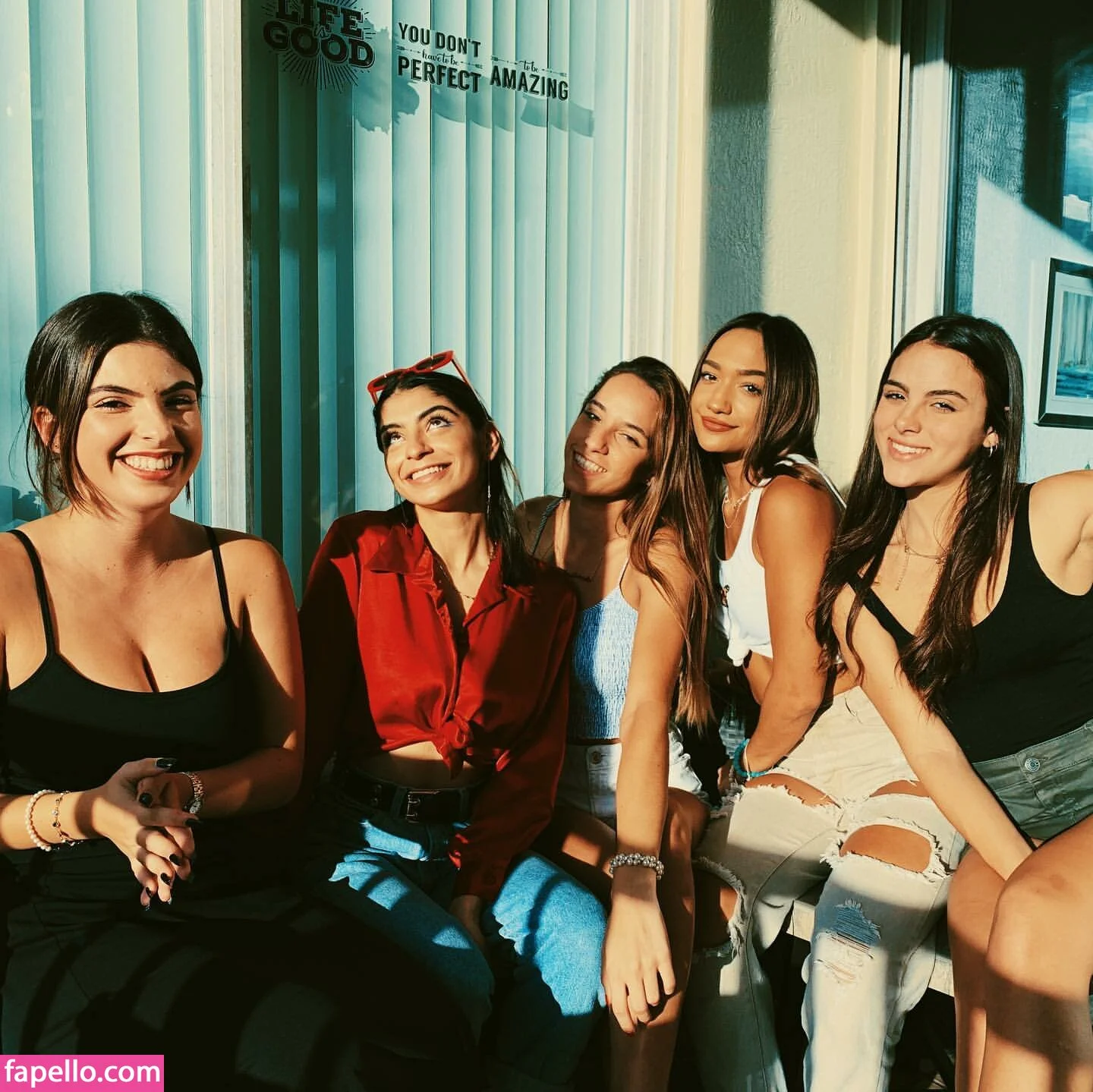 Antoenella Onlyfans Photo Gallery 