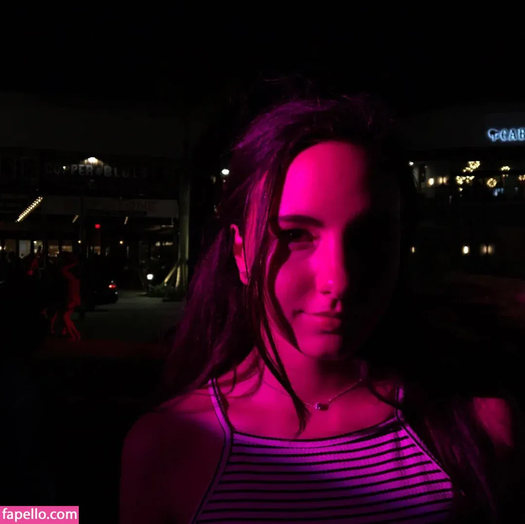 Antoenella Onlyfans Photo Gallery 