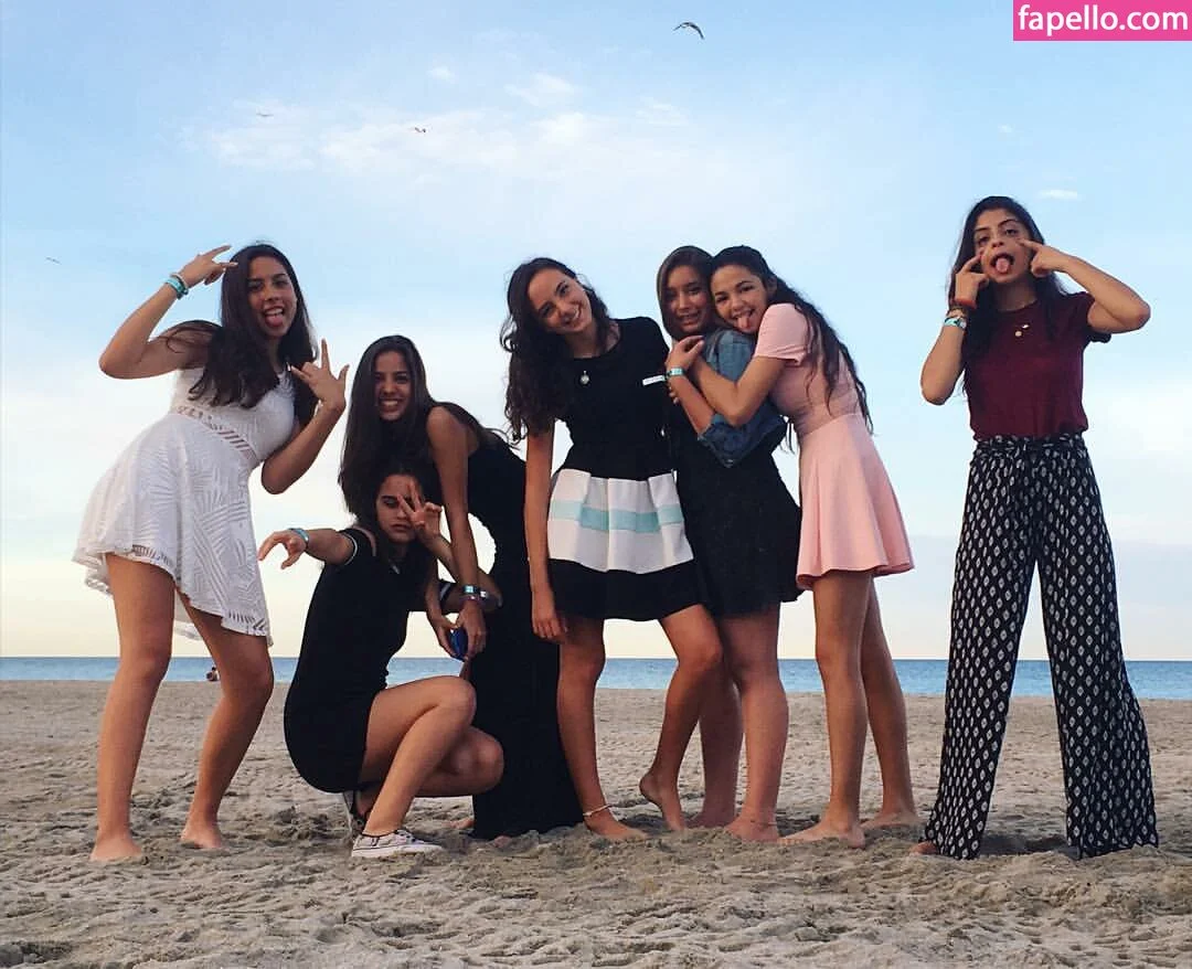 Antoenella Onlyfans Photo Gallery 