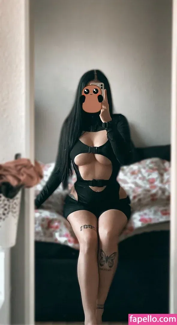 Angeia Onlyfans Photo Gallery 