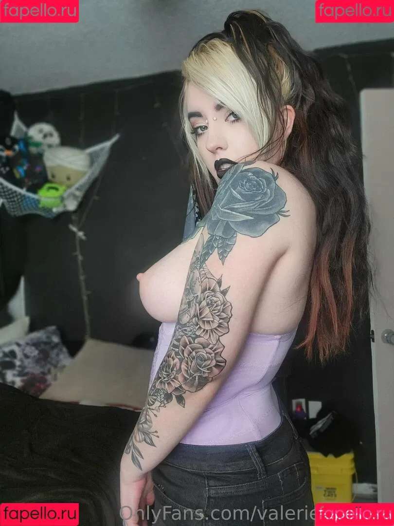 ValerieVampyr Onlyfans Photo Gallery 