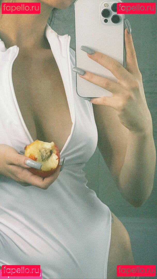 Chernasova Sofia / chernasova.sofia Onlyfans Photo Gallery 