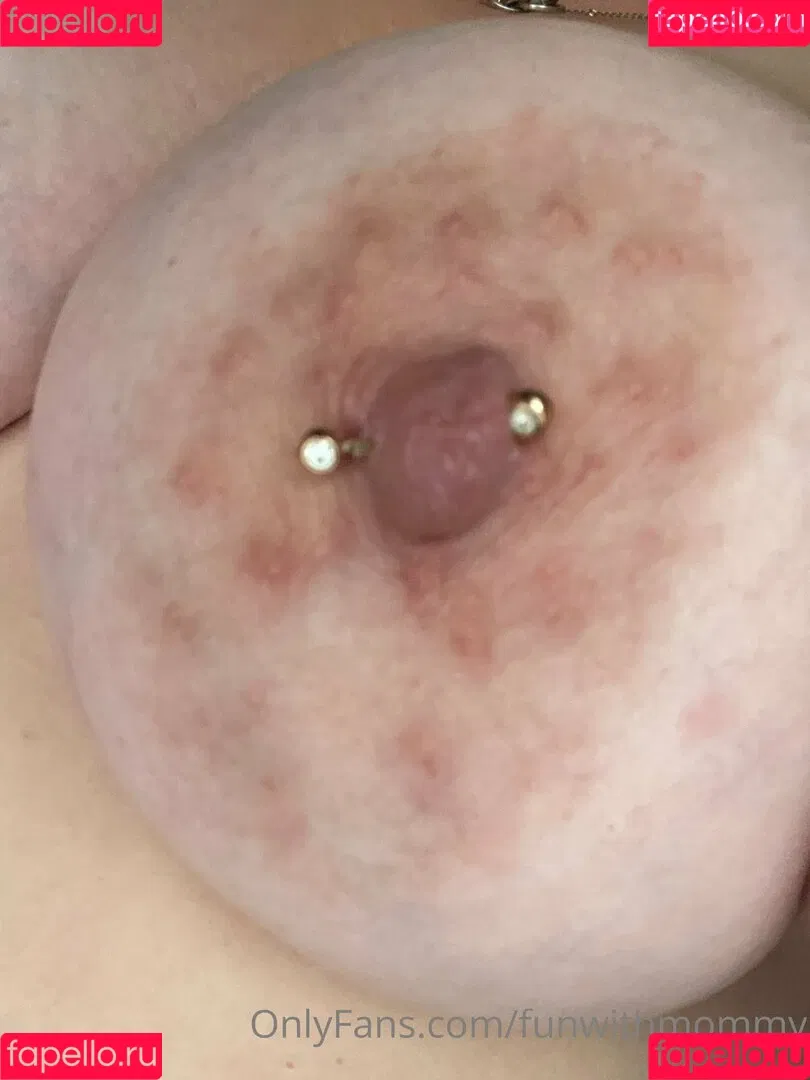 funwithmommy Onlyfans Photo Gallery 
