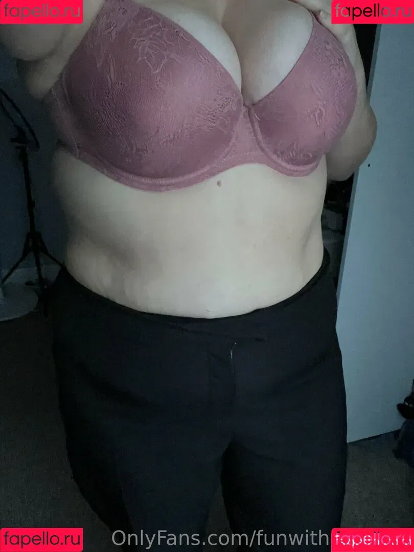 funwithmommy Onlyfans Photo Gallery 