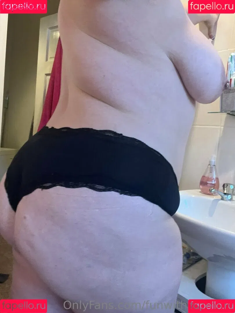 funwithmommy Onlyfans Photo Gallery 