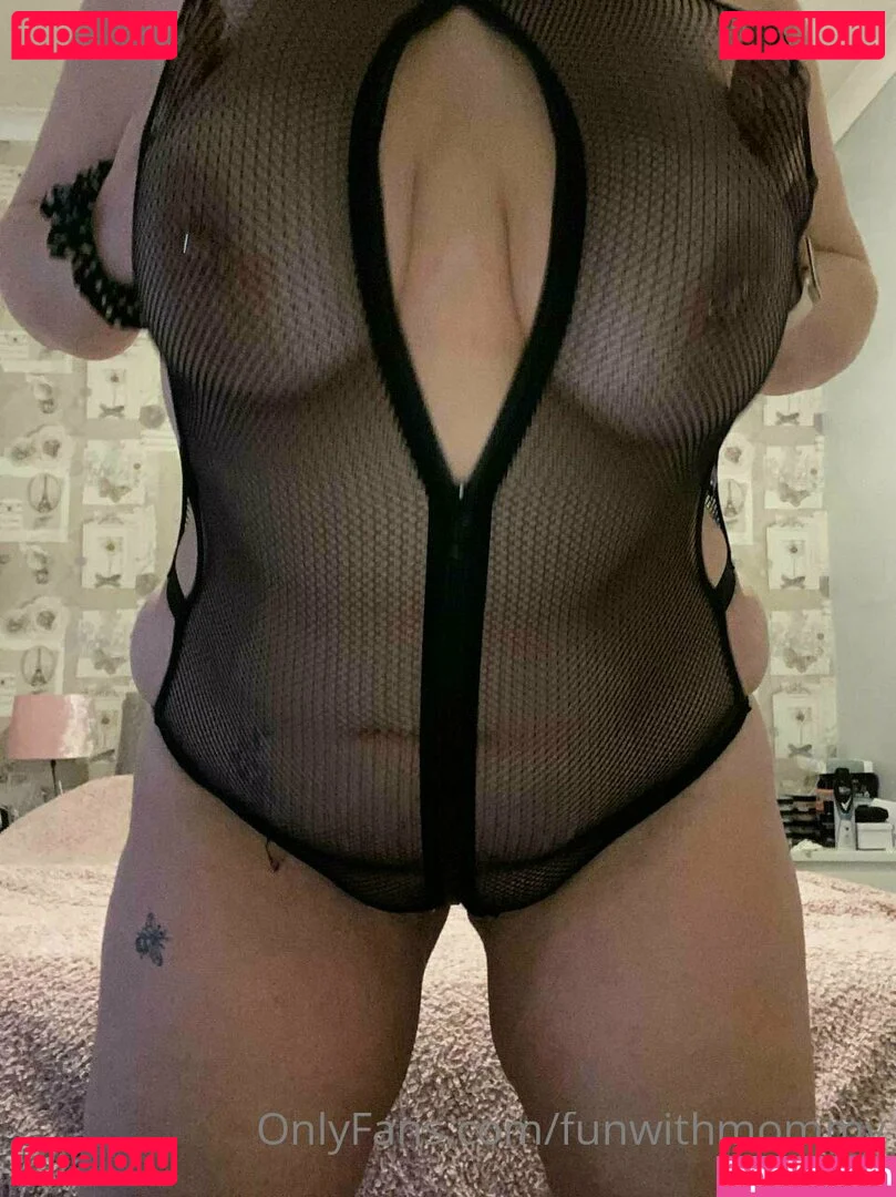funwithmommy Onlyfans Photo Gallery 