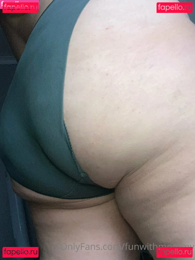 funwithmommy Onlyfans Photo Gallery 