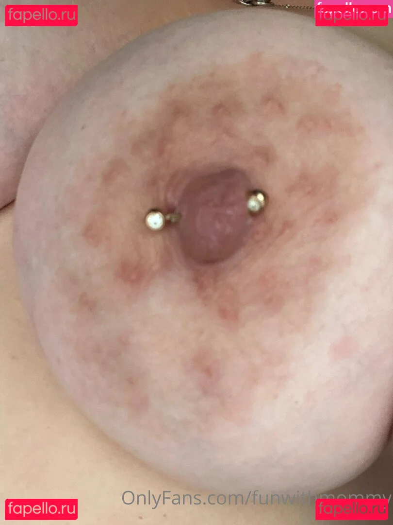 funwithmommy Onlyfans Photo Gallery 