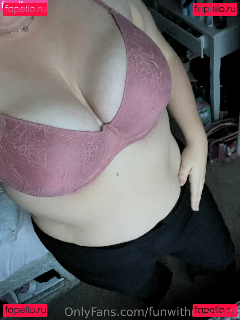 funwithmommy Onlyfans Photo Gallery 