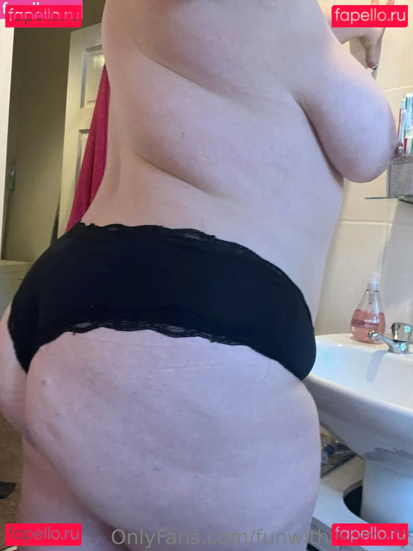 funwithmommy Onlyfans Photo Gallery 