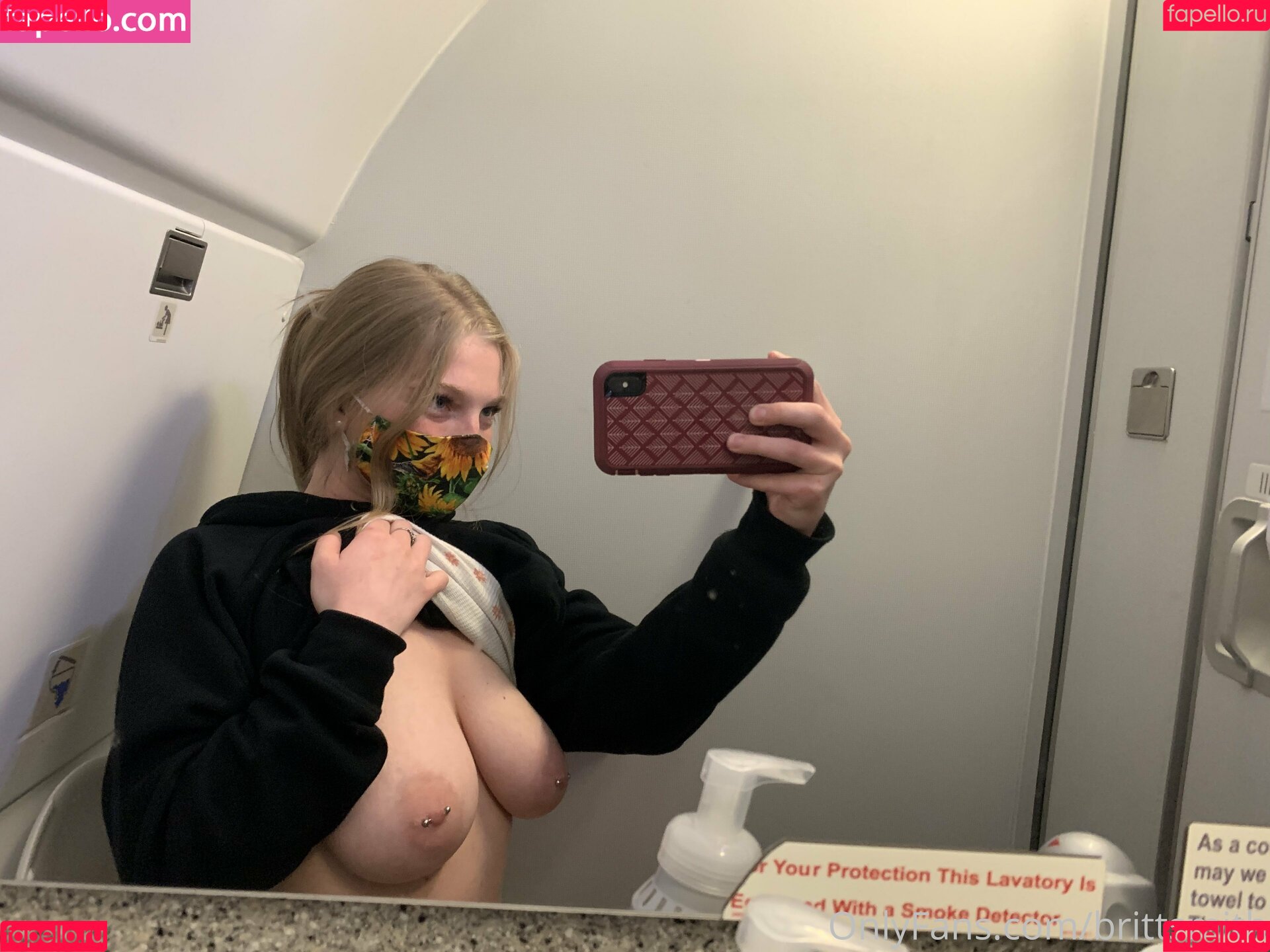 BrittSmith Onlyfans Photo Gallery 