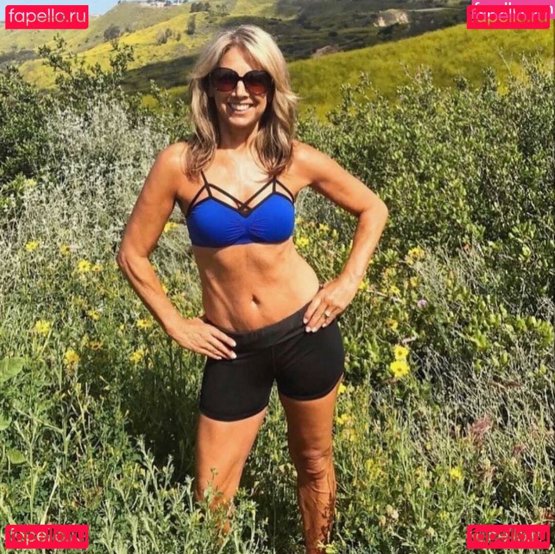 Denise Austin / deniseaustin Onlyfans Photo Gallery 