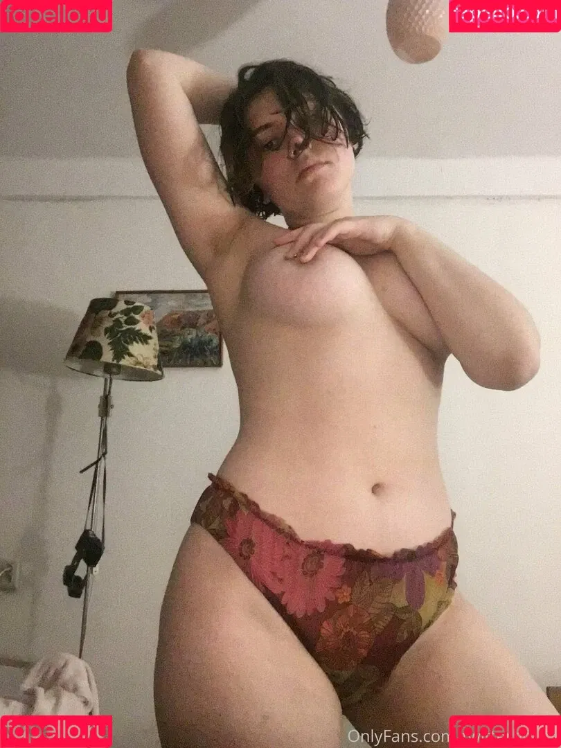 twitterhouse Onlyfans Photo Gallery 