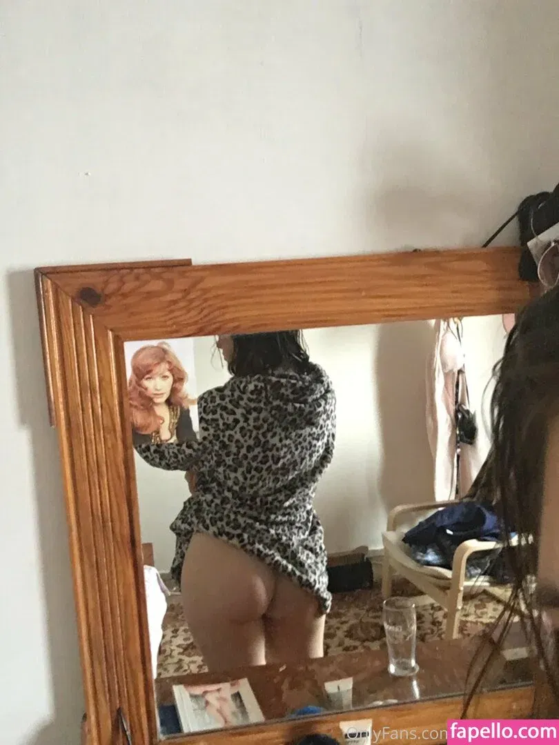 twitterhouse Onlyfans Photo Gallery 