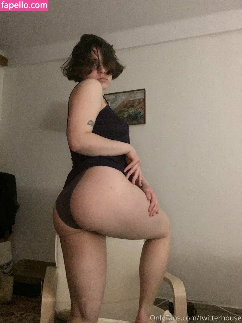 twitterhouse Onlyfans Photo Gallery 
