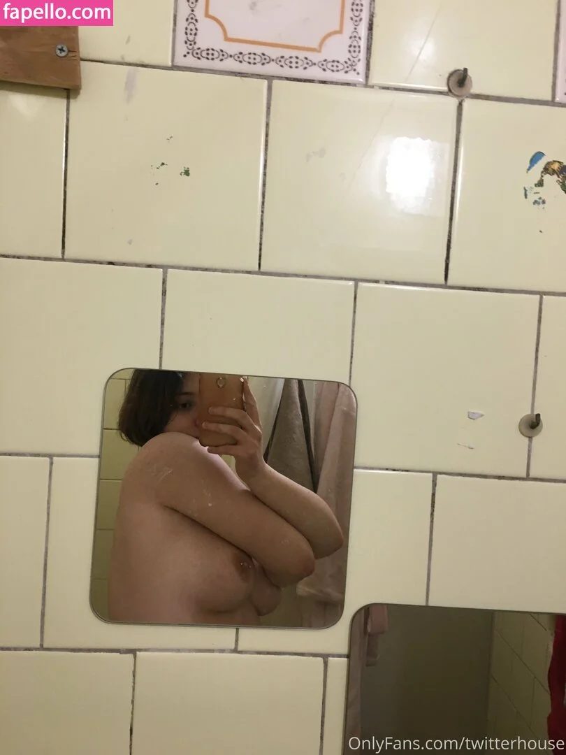 twitterhouse Onlyfans Photo Gallery 