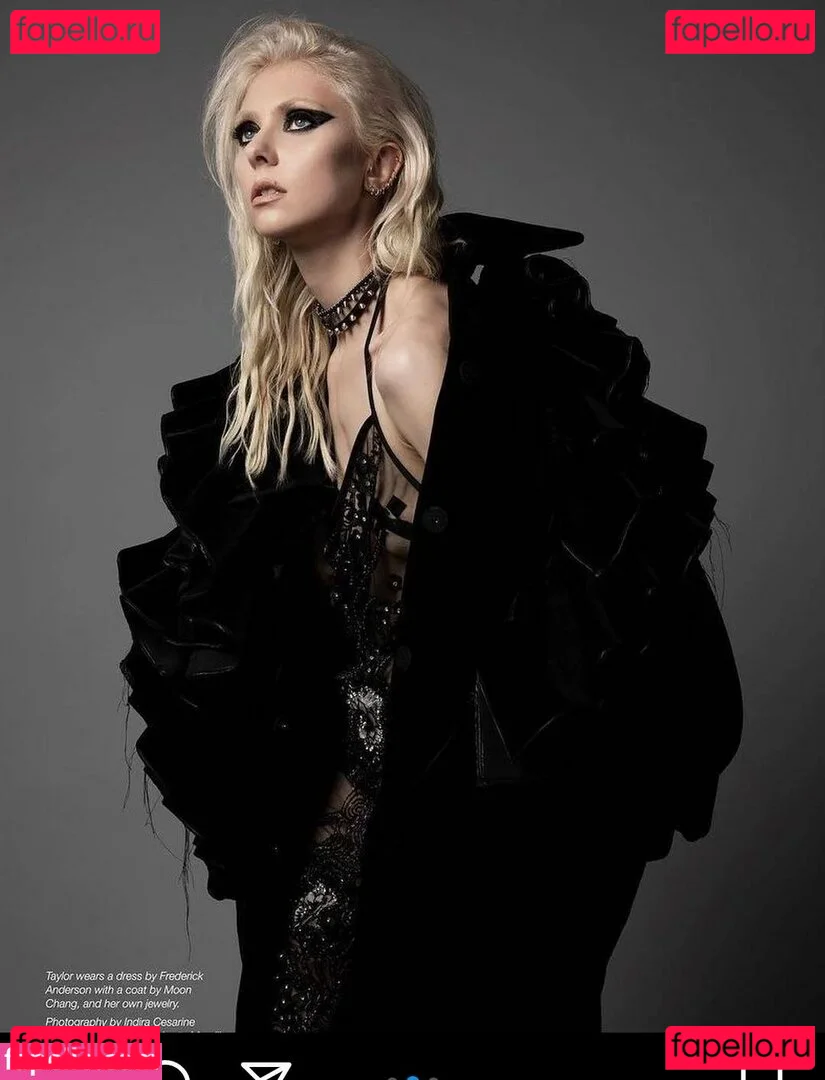 Taylor Momsen Onlyfans Photo Gallery 