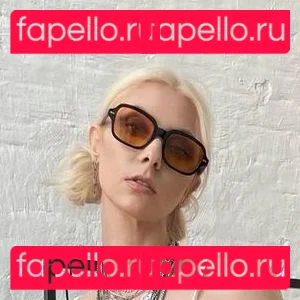 Taylor Momsen Onlyfans Photo Gallery 