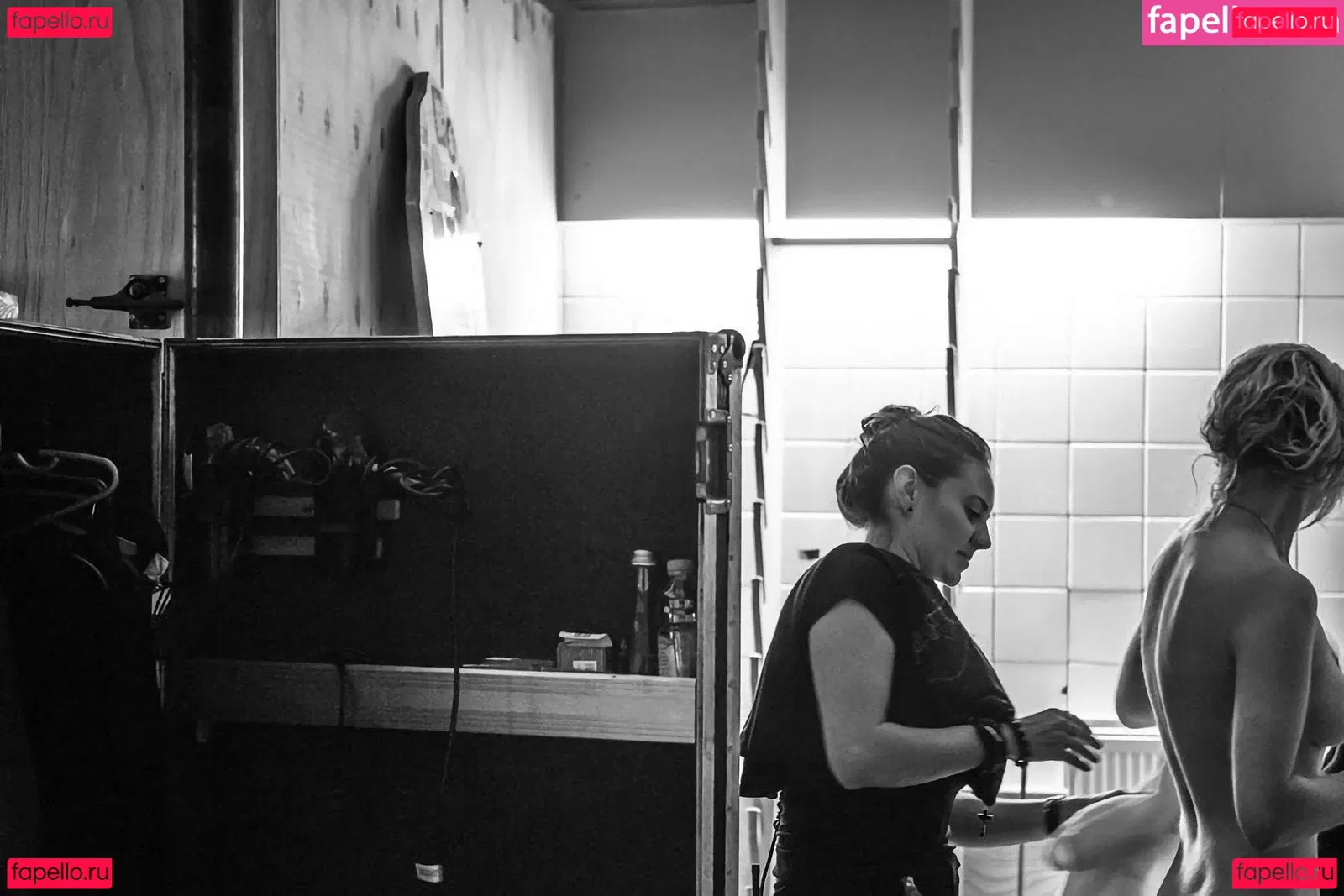 Taylor Momsen Onlyfans Photo Gallery 