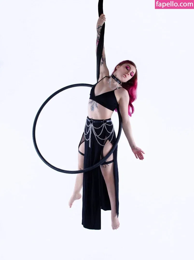 birdie Onlyfans Photo Gallery 