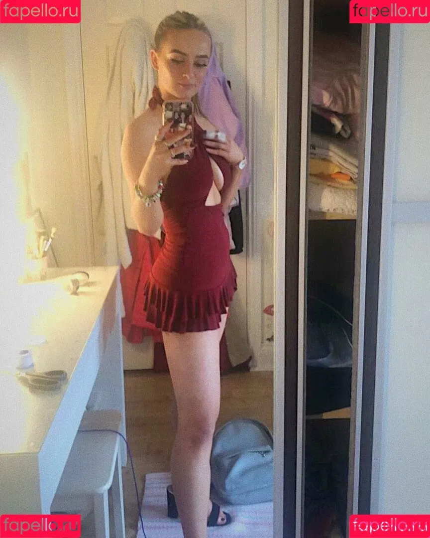 Aiobhin Onlyfans Photo Gallery 