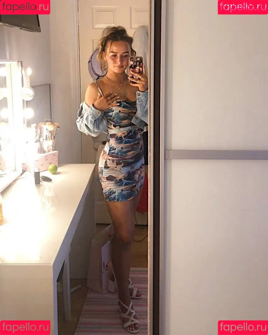 Aiobhin Onlyfans Photo Gallery 