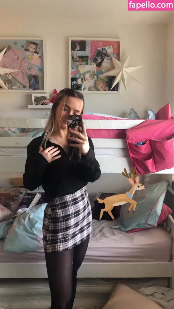 Aiobhin Onlyfans Photo Gallery 