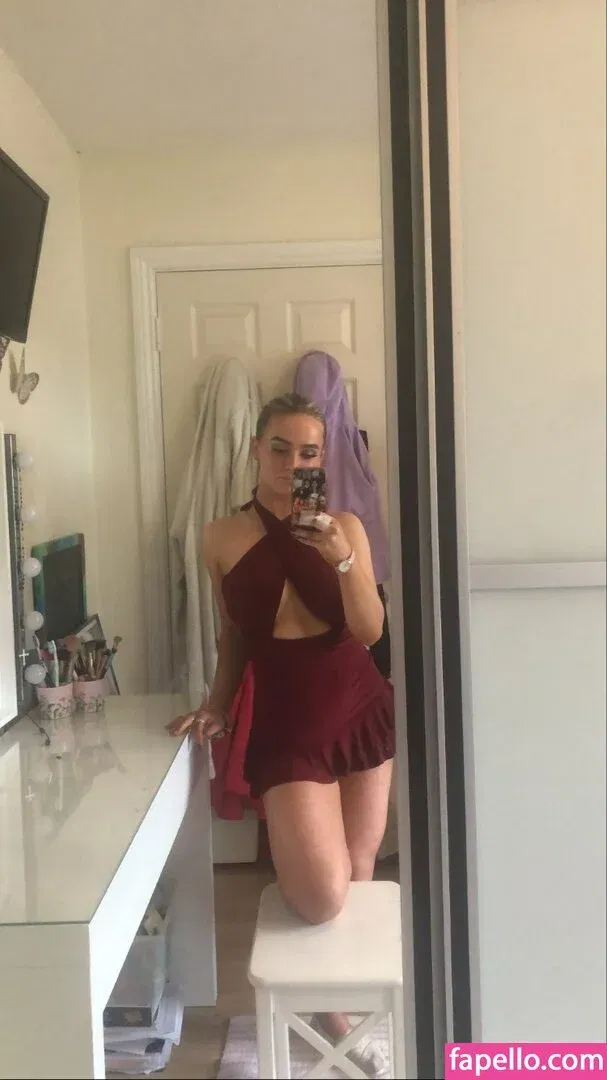 Aiobhin Onlyfans Photo Gallery 