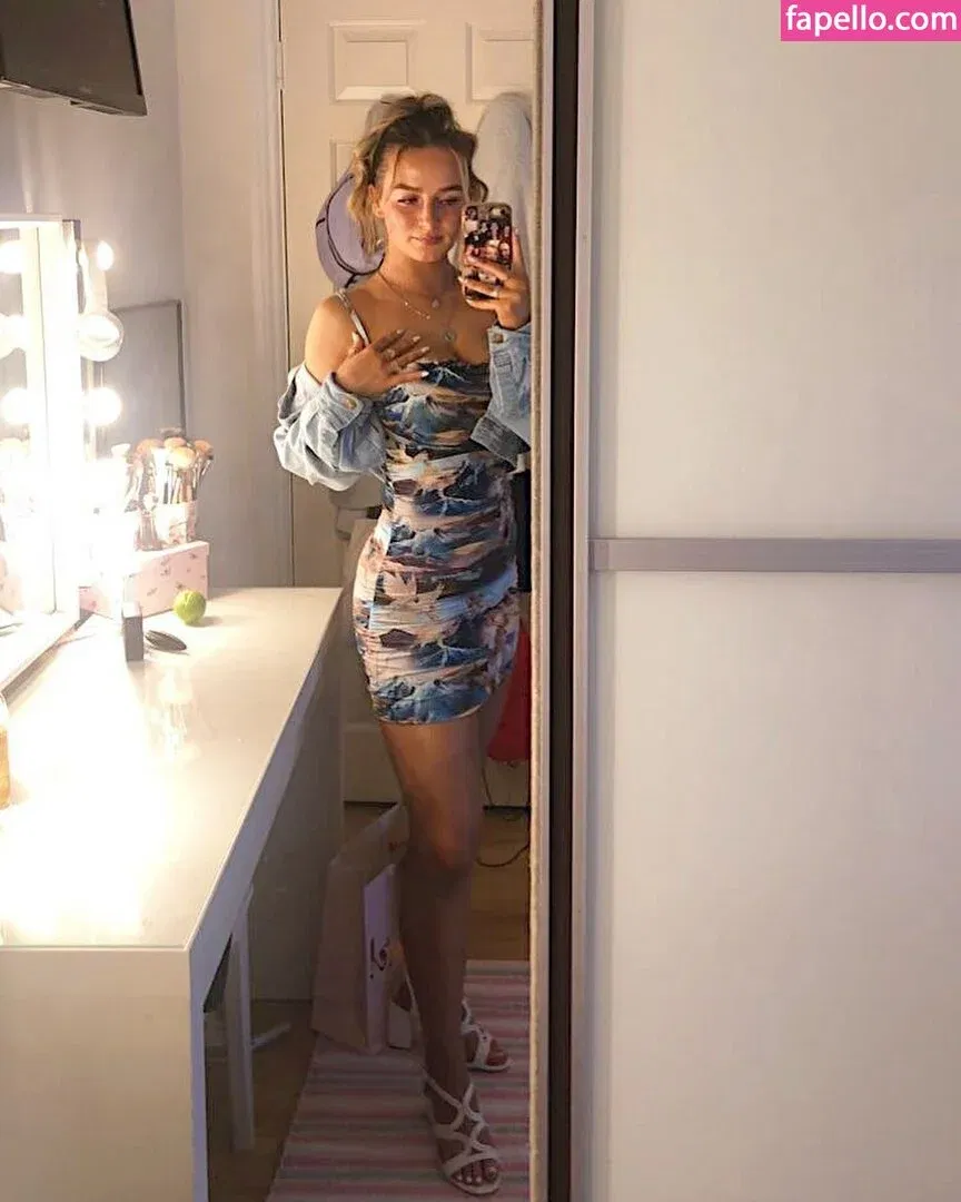 Aiobhin Onlyfans Photo Gallery 