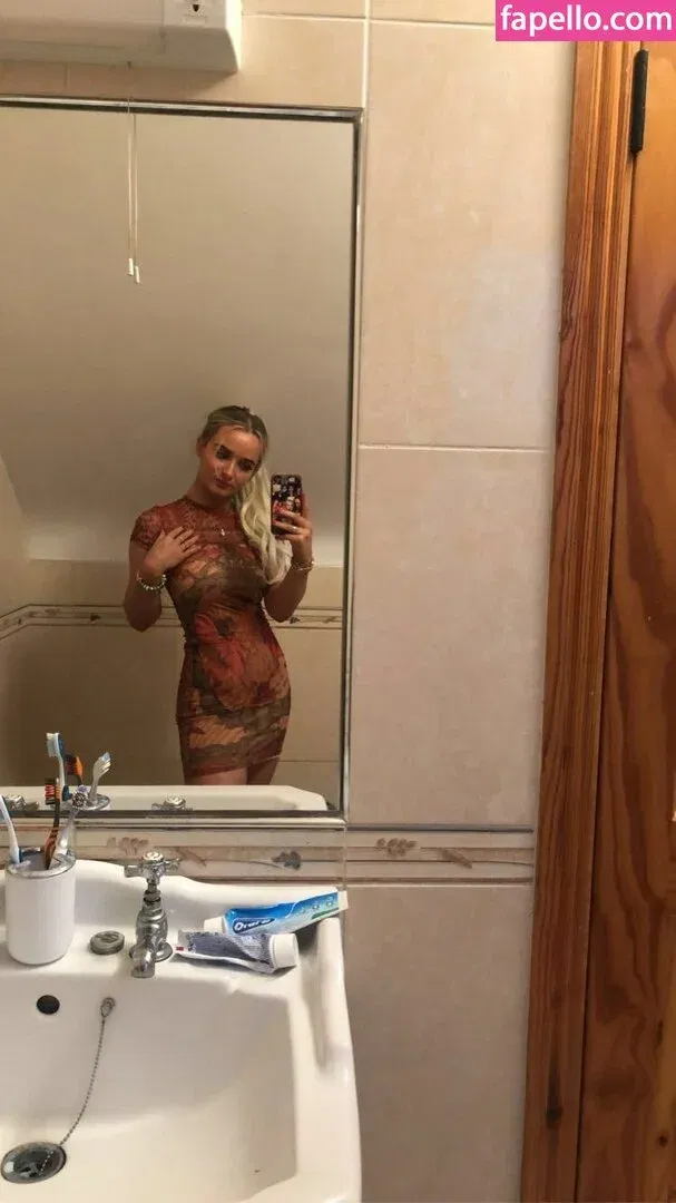 Aiobhin Onlyfans Photo Gallery 