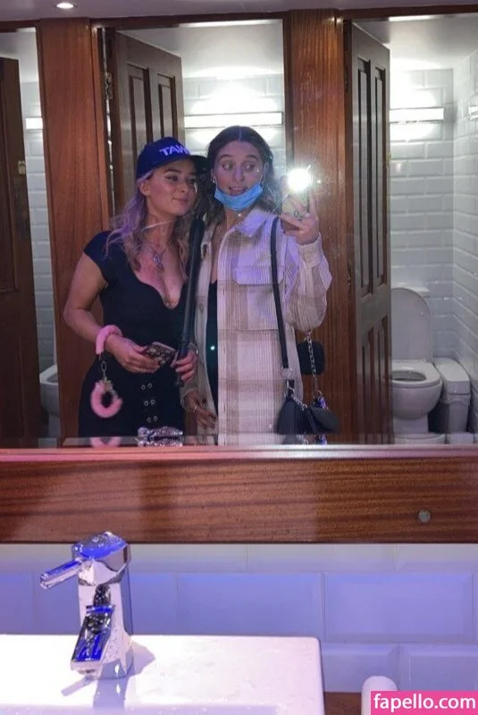 Aiobhin Onlyfans Photo Gallery 