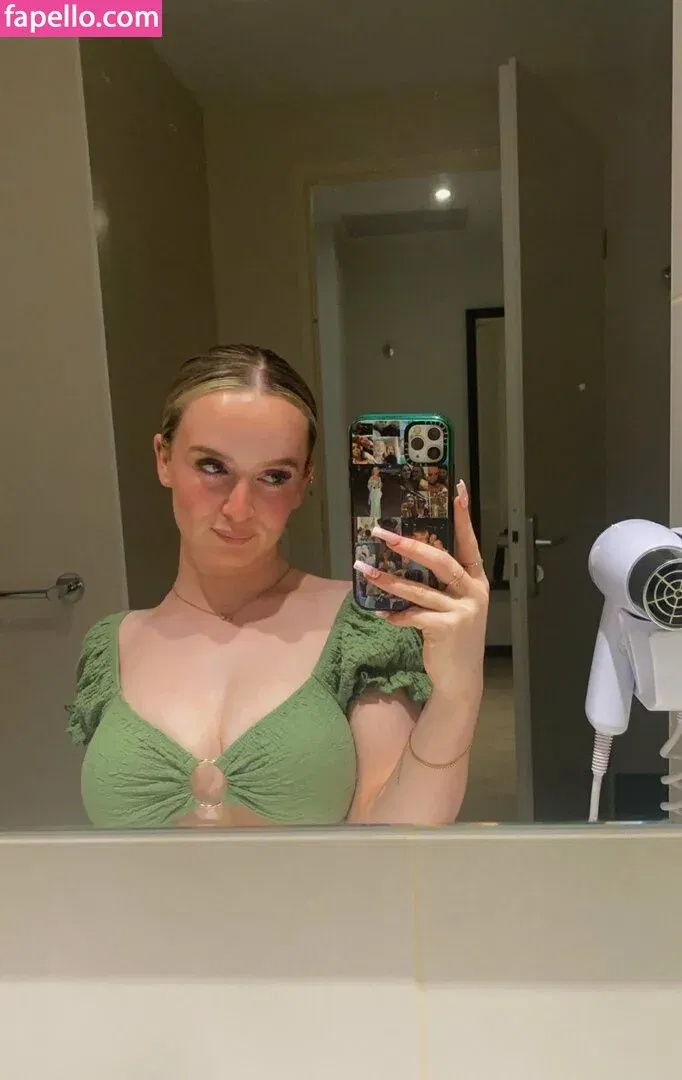 Aiobhin Onlyfans Photo Gallery 