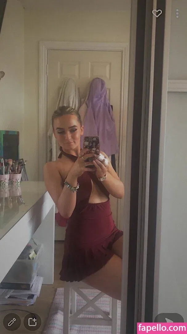 Aiobhin Onlyfans Photo Gallery 