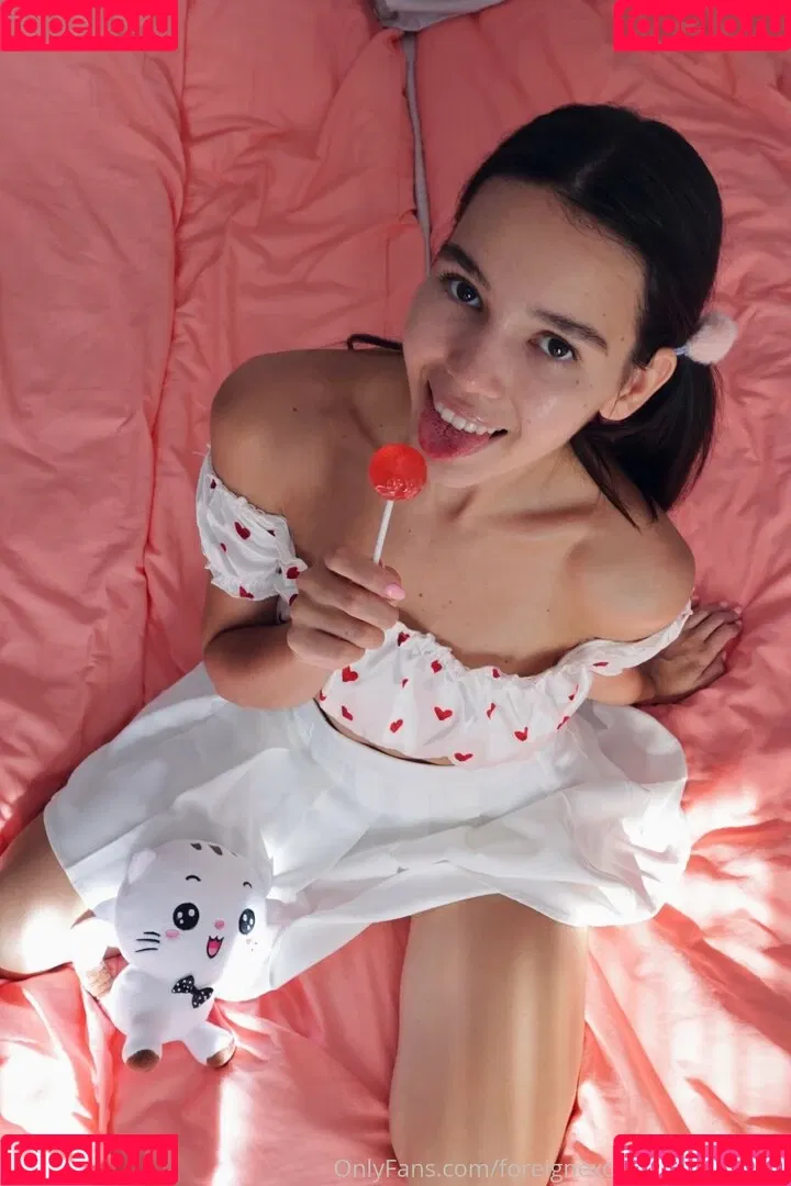 lolasweetxo Onlyfans Photo Gallery 