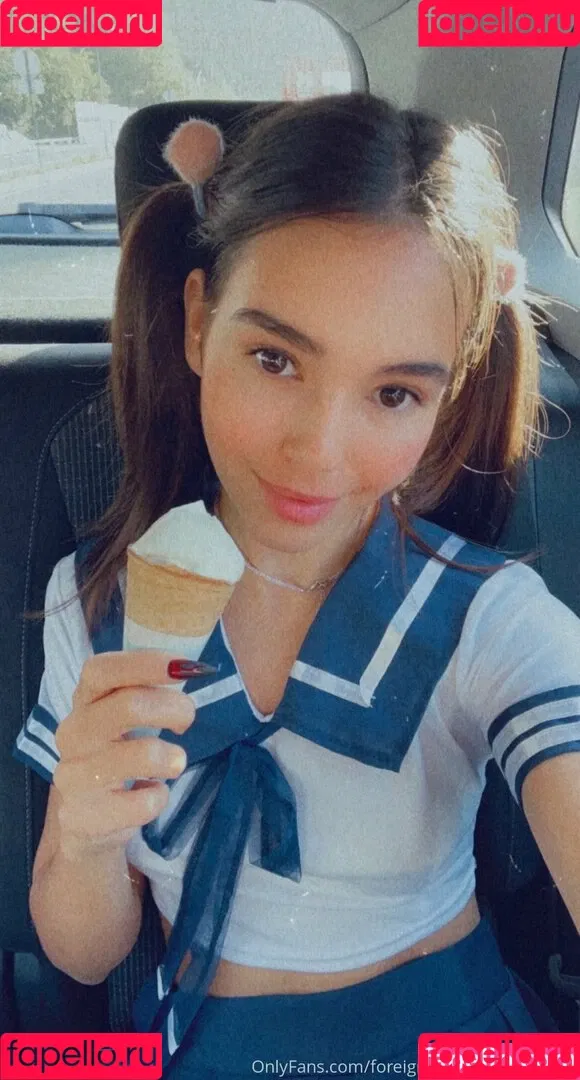 lolasweetxo Onlyfans Photo Gallery 