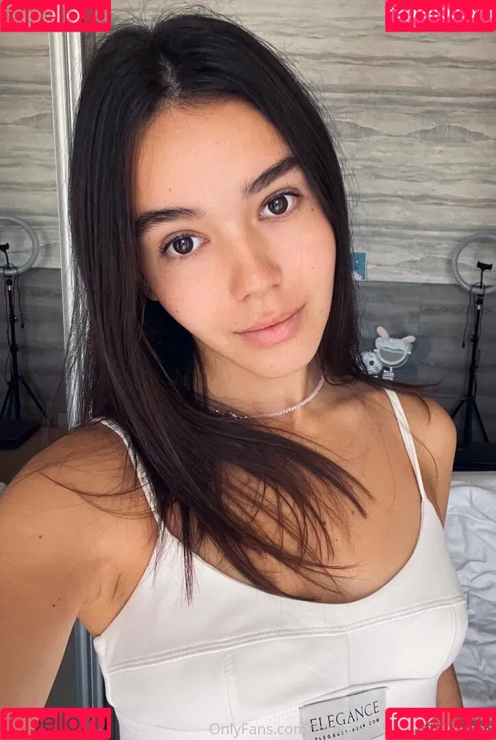 lolasweetxo Onlyfans Photo Gallery 
