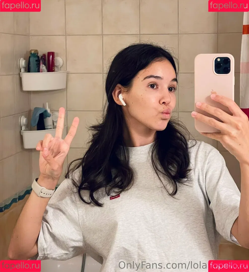 lolasweetxo Onlyfans Photo Gallery 