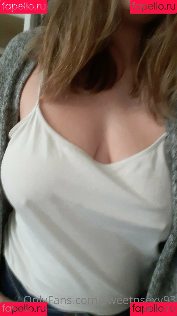 sweetnsexy93 Onlyfans Photo Gallery 